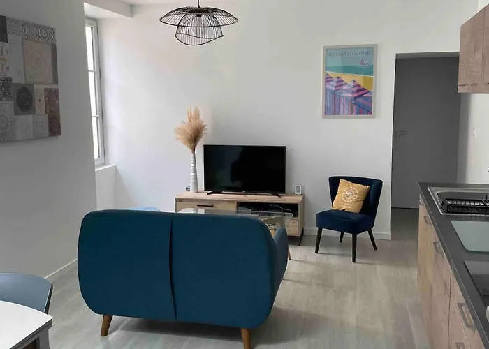 2 Chambres, 50 M Et Commerces Et Parking * 莱萨布勒-多洛讷