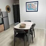 2 Chambres, 50 M Et Commerces Et Parking Les Sables-d'Olonne